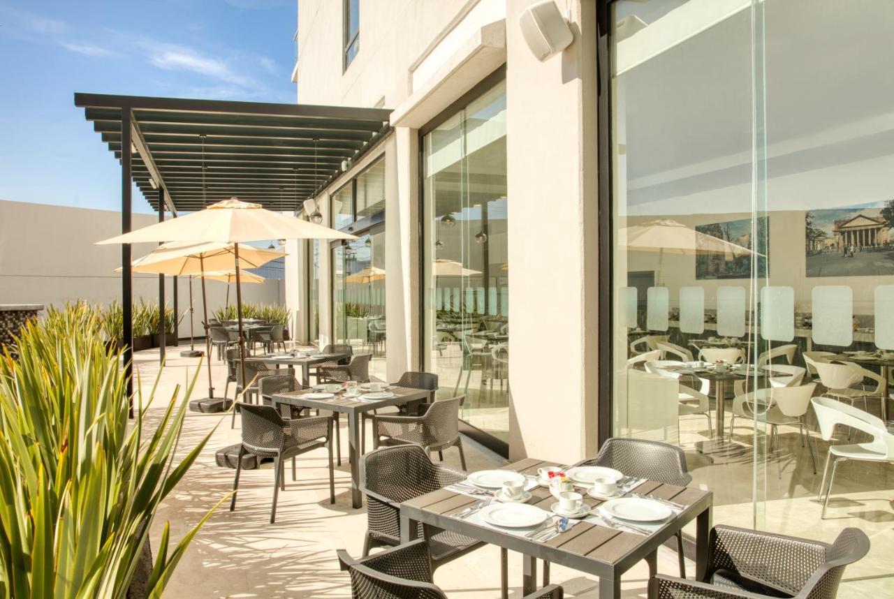 Fiesta Inn Guadalajara Aeropuerto Las Pintas 外观 照片