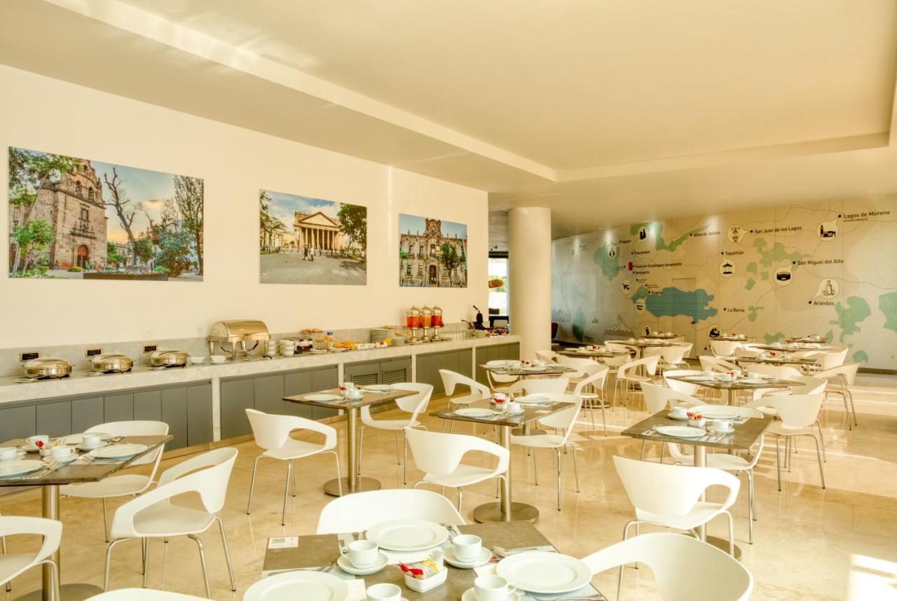 Fiesta Inn Guadalajara Aeropuerto Las Pintas 外观 照片