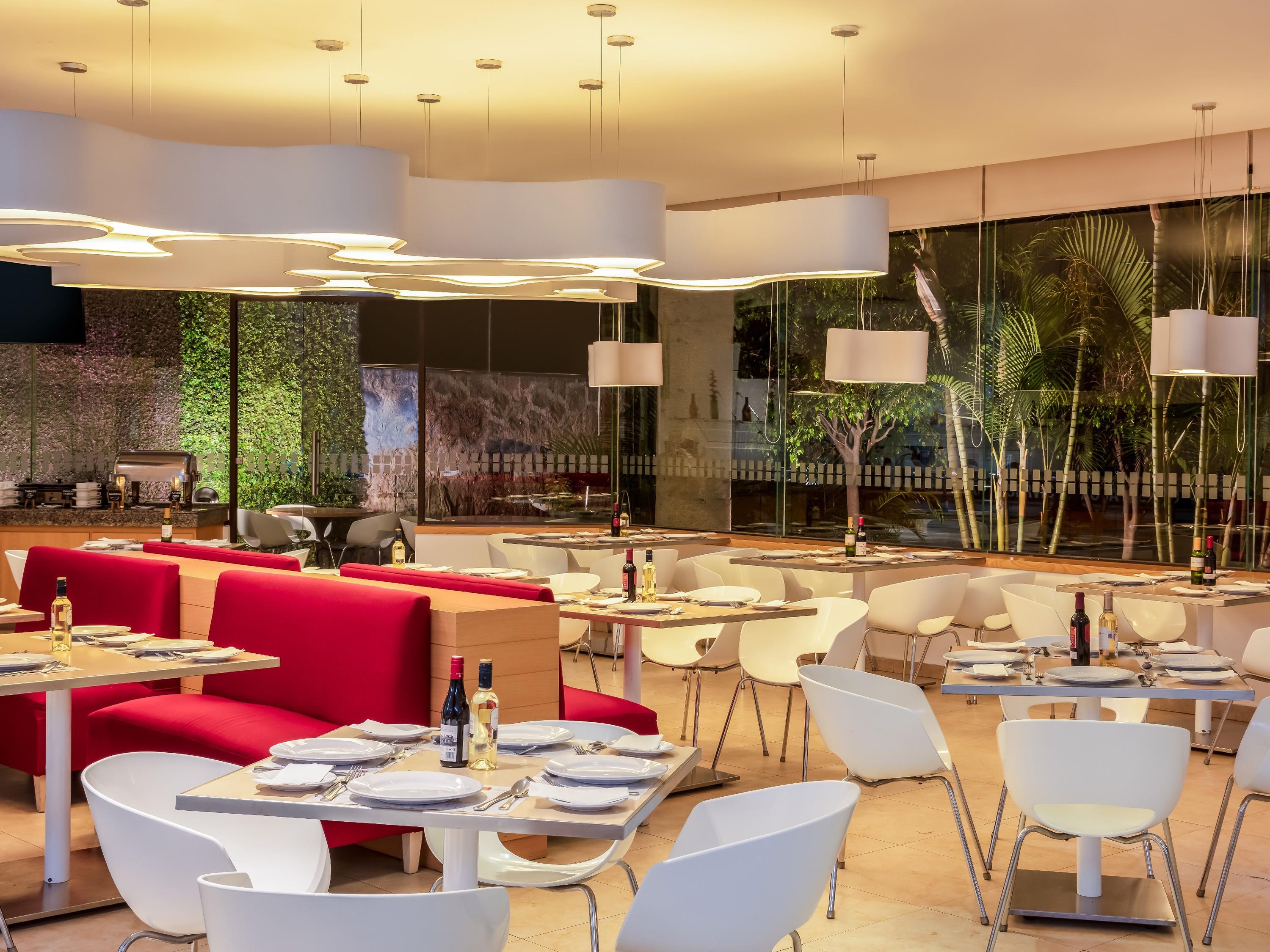 Fiesta Inn Guadalajara Aeropuerto Las Pintas 外观 照片