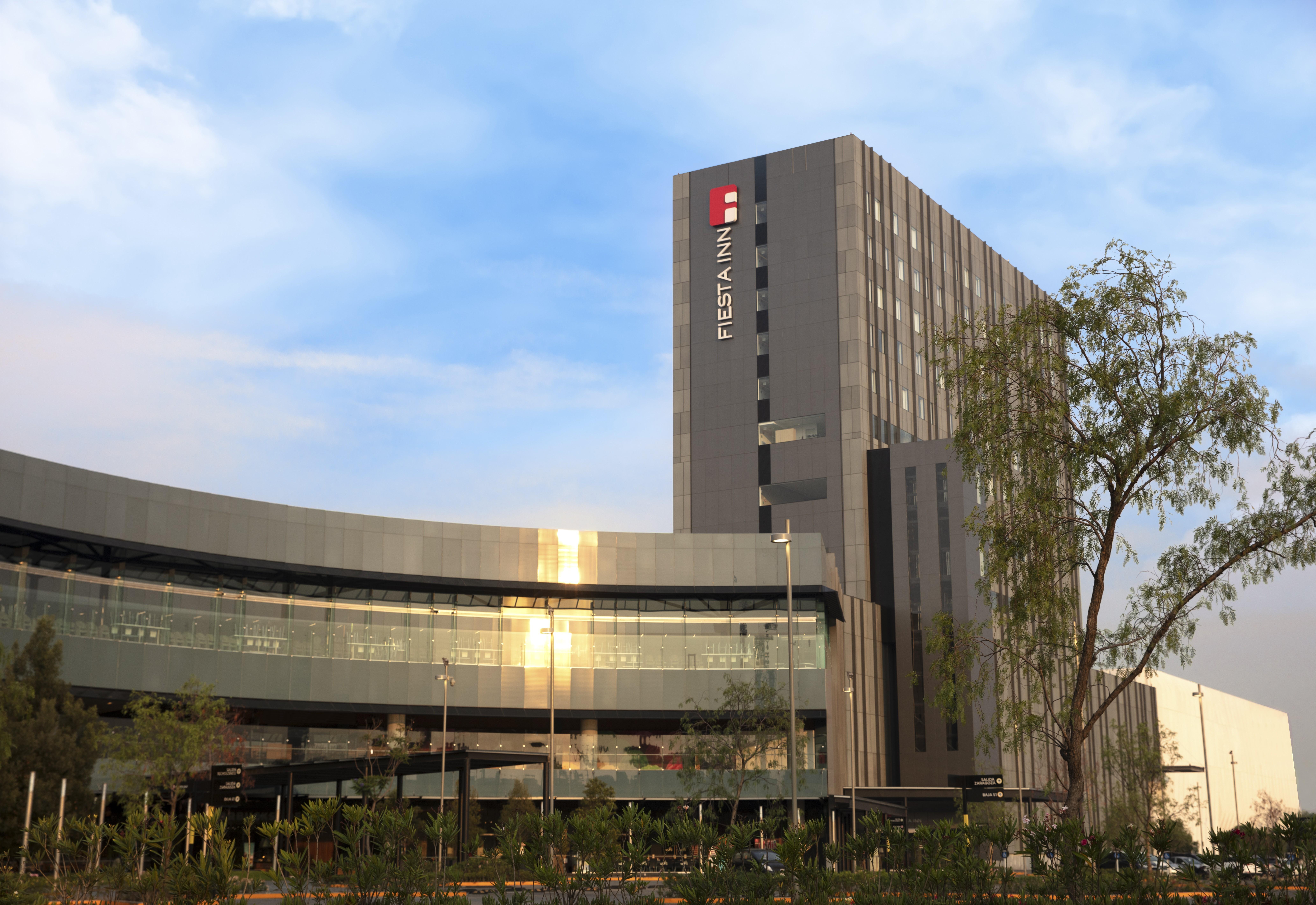 Fiesta Inn Guadalajara Aeropuerto Las Pintas 外观 照片