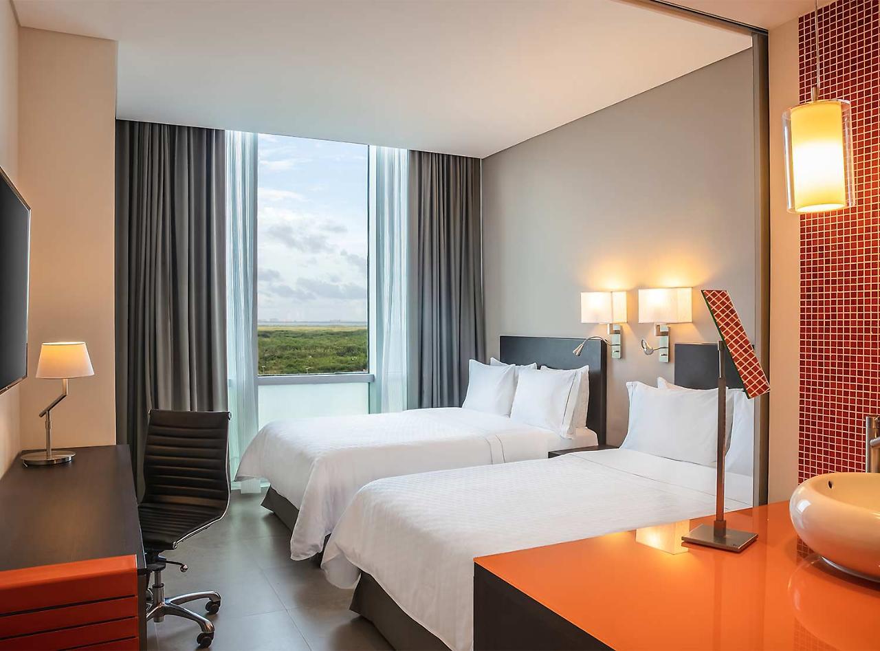 Fiesta Inn Guadalajara Aeropuerto Las Pintas 外观 照片
